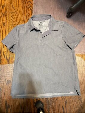 Figs Nala Shortsleeve Scrub Polo size medium